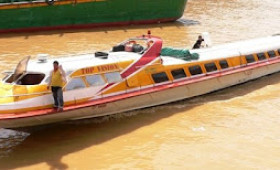 Pandaw Cruises: Rajang River Rapids