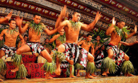 Tourism in Samoa, Cook Is benefits from Fiji situation