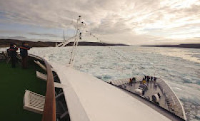 MS HANSEATIC Successfully Sails Through the Legendary Northwest Passage