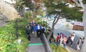 Walk the Ancient City Walls of Seoul and Embrace Its 600 Year History