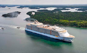STRUTH! Worlds Largest Cruise Ship