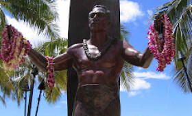 DUKE – HAWAII’S BOY’S OWN ANNUAL HERO