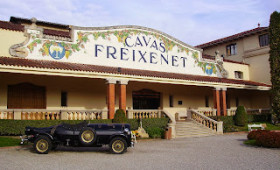 Freixenet: World’s biggest selling sparkling wine, from where?